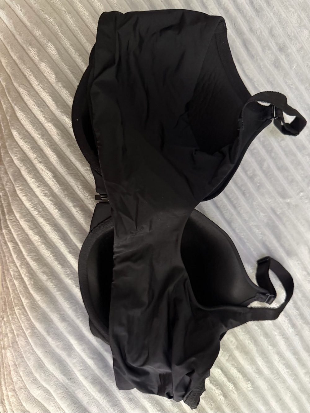 torrid Black Molded T-Shirt Bra with Smooth Cups - Picture 3 of 4